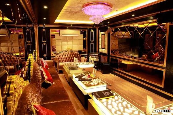 LA ROYAL KTV 包厢实拍