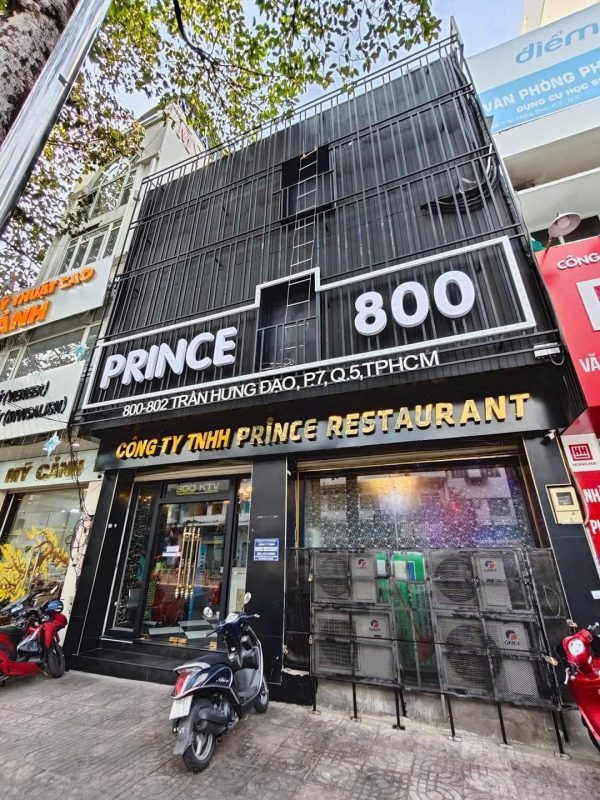 PRINCE 800 KTV 胡志明第五郡门头外观